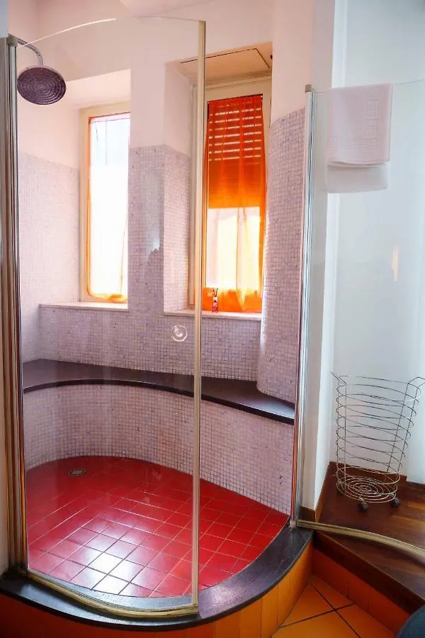 Amocatania Apartment イタリア